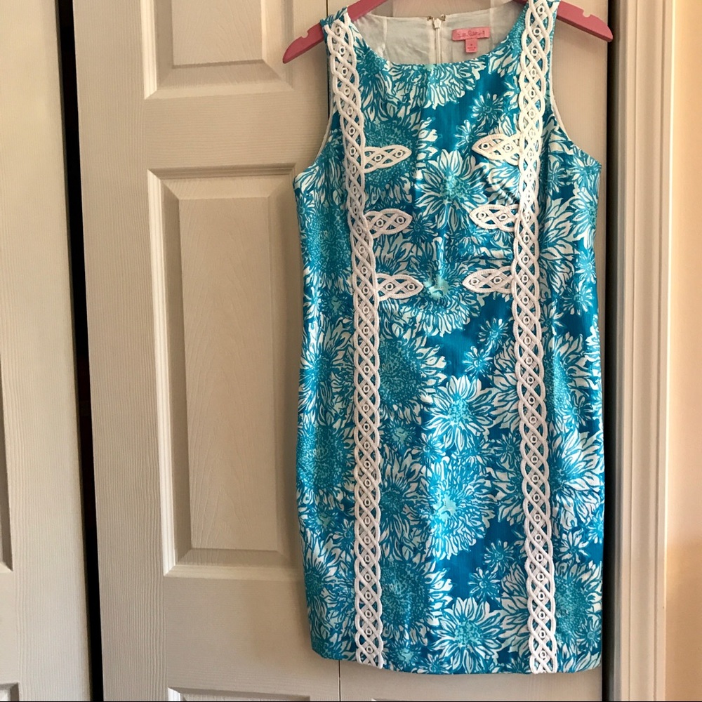 Lilly Pulitzer blue and white dress, 8
